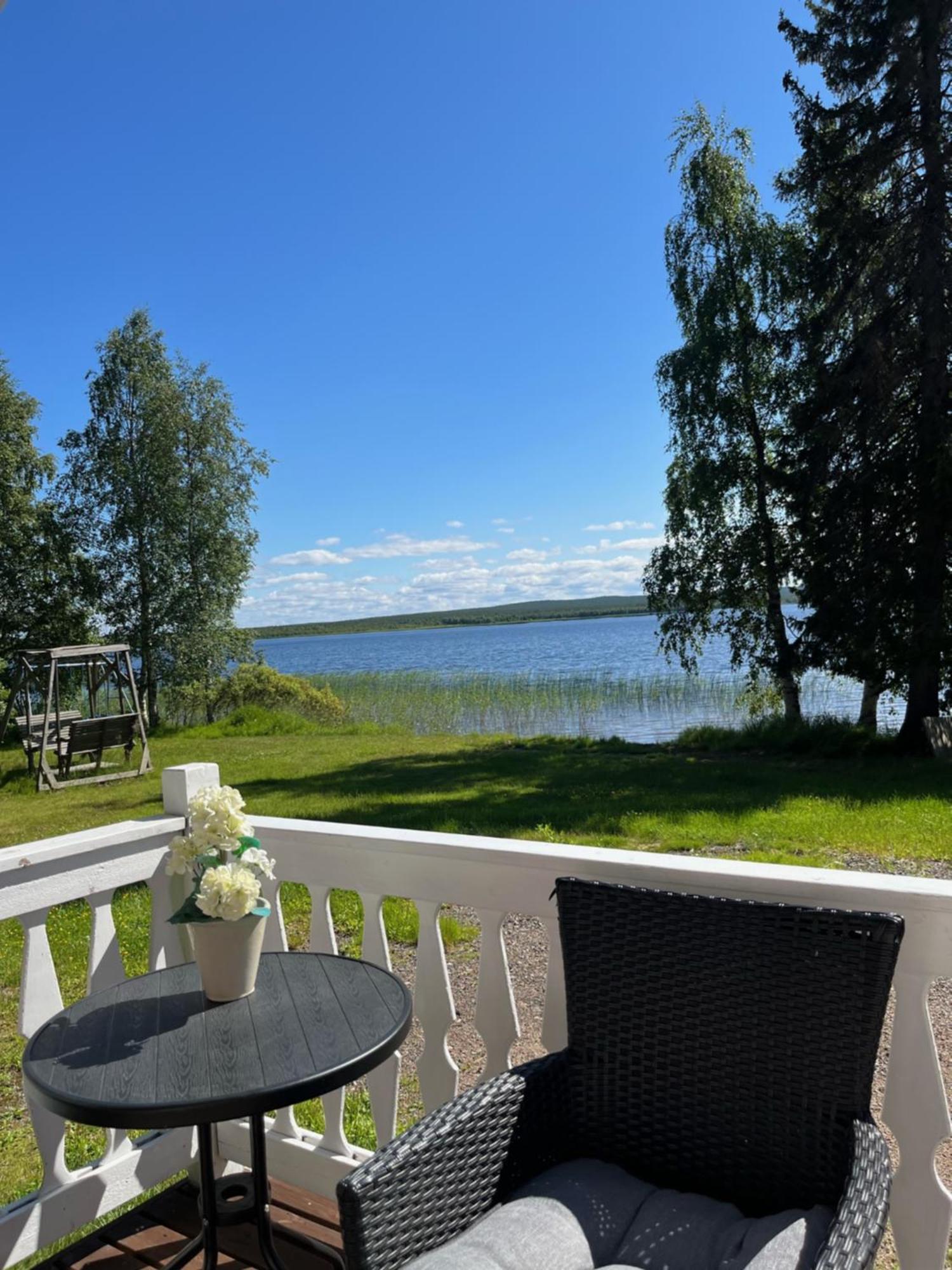 فيلا Ahosen Lomamoekit Vikajärvi المظهر الخارجي الصورة