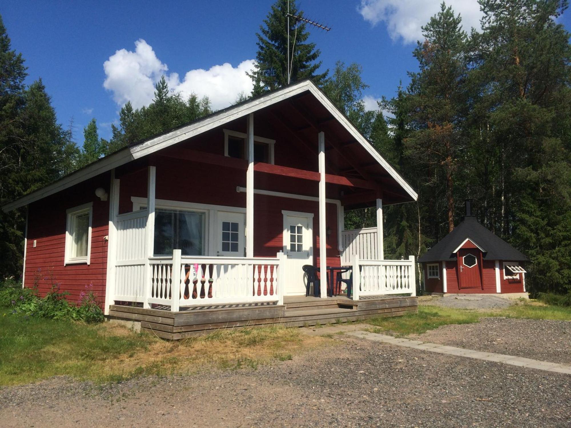 فيلا Ahosen Lomamoekit Vikajärvi المظهر الخارجي الصورة