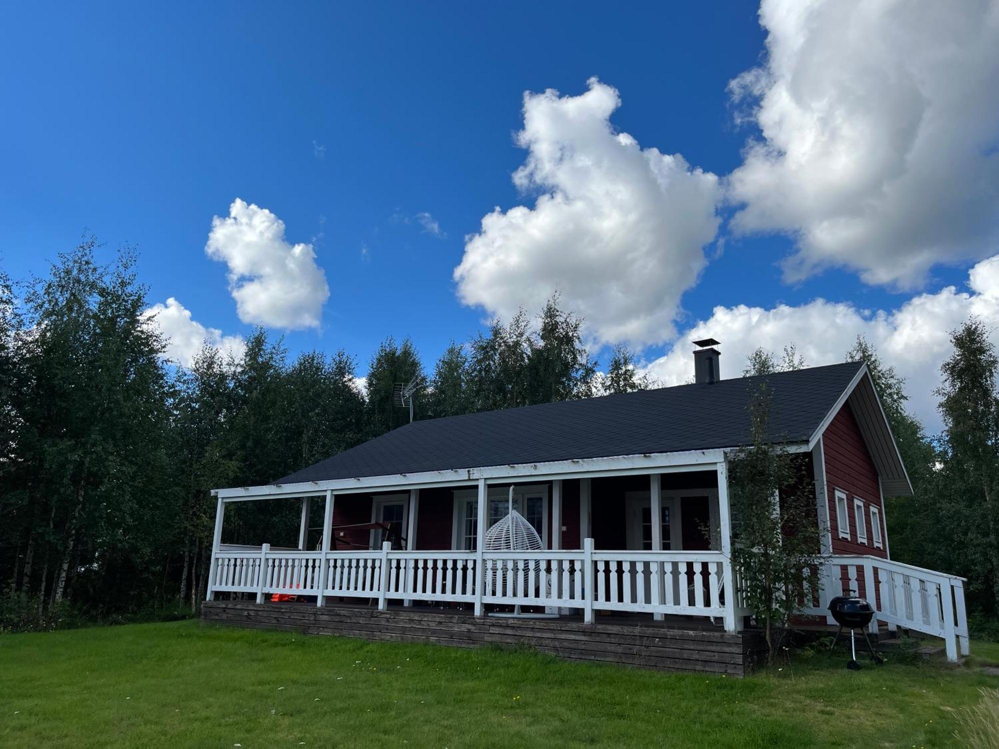 فيلا Ahosen Lomamoekit Vikajärvi المظهر الخارجي الصورة